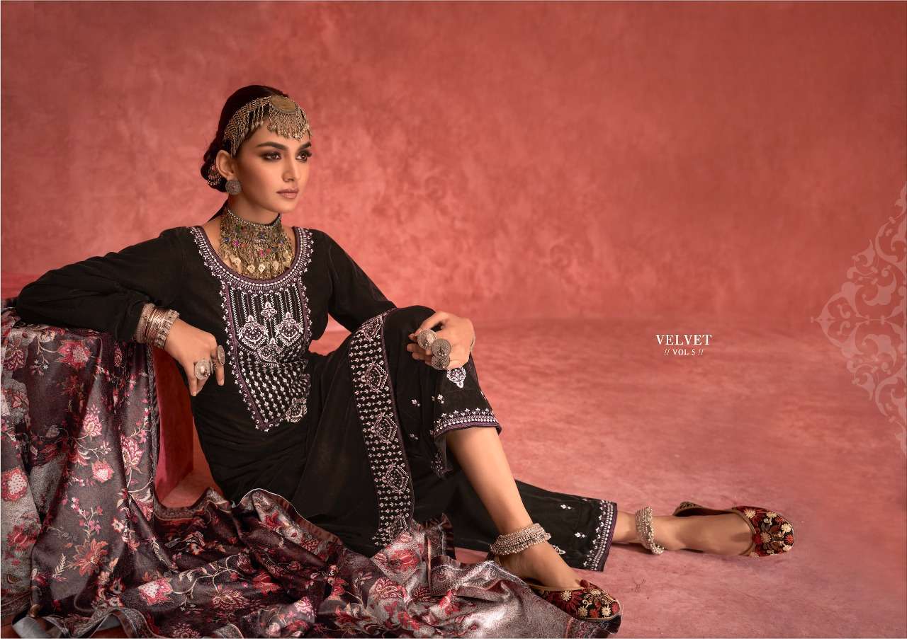 Afsana valvet suits