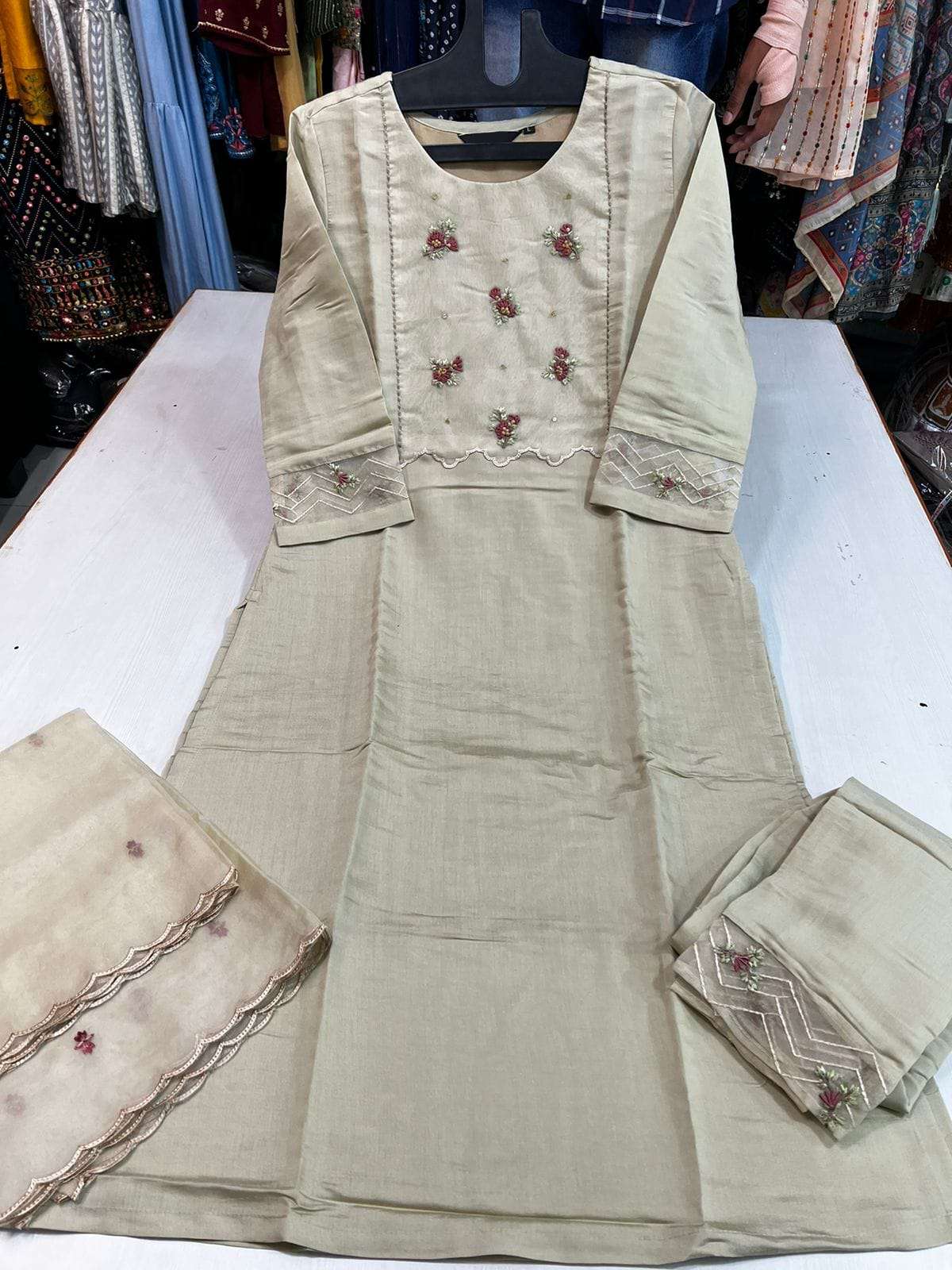 Lilly Style Of India - Lilly Style Of India - Dn 1392