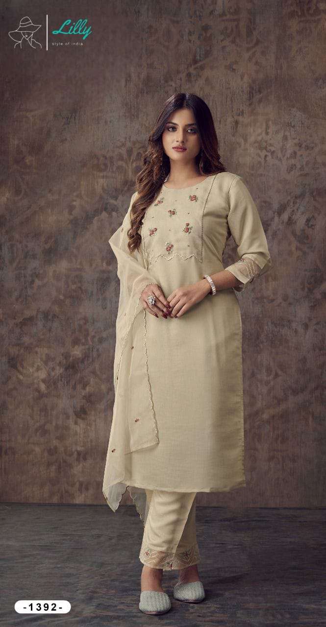 Lilly Style Of India - Dn 1392